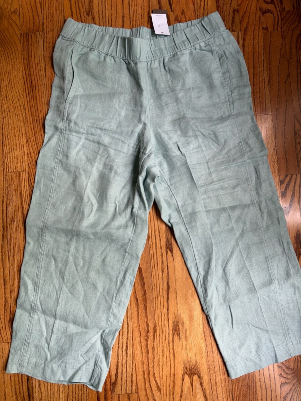 J Jill Light Green Linen Capris NWT